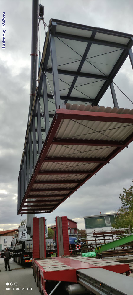 https://blankenburg-metallbau.de/bildergalerie/cache/vs_Bruecken_Bruecke-8.jpg