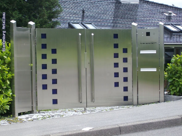https://blankenburg-metallbau.de/bildergalerie/cache/vs_Tore_Tore-2.jpg