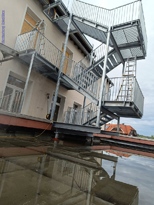 https://blankenburg-metallbau.de/bildergalerie/cache/vs_Treppen_Treppe-17.jpg